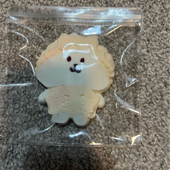 Taba Squishy Bear - Picture 3 of 5